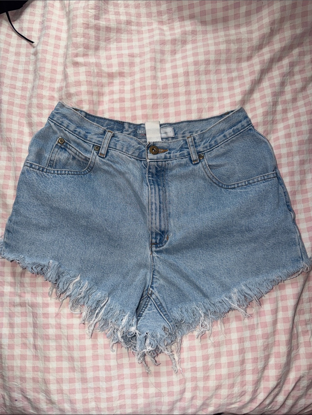 Vintage Liz Claiborne Women’s Light Blue High-Waist Denim Cutoff Shorts